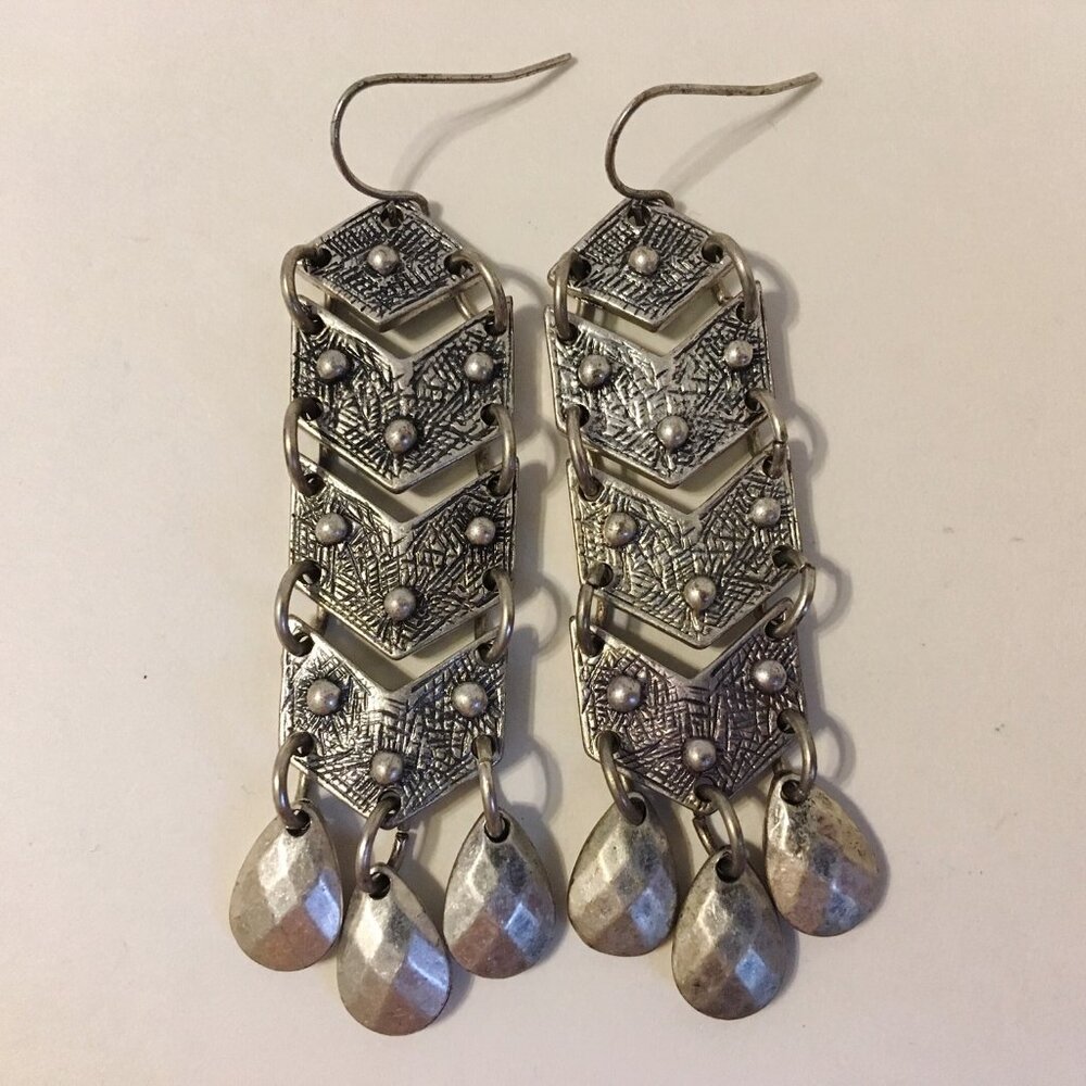 Chevron Drop Earrings Textured Silver Tone Metal Faceted Teardrop Beaded Dangle